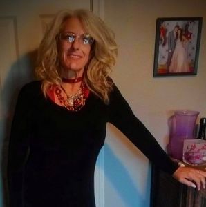 Meet your Posher, Cyndee